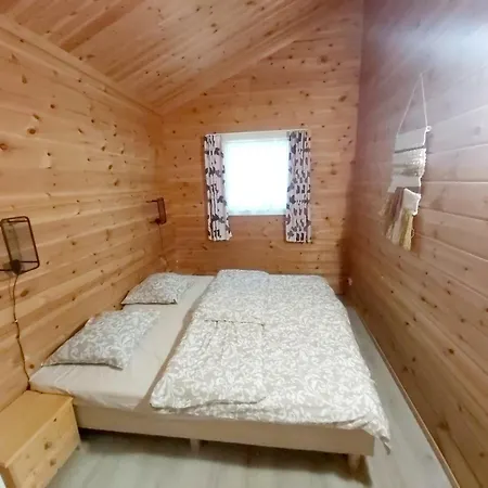 Les Refuges Du Lot Kouki's Alpesi faház Mauroux